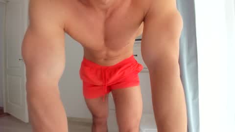 Snapshot of woolfiie chatting on 14, 5, 2026 Wolfie online show from 14, 5, 2026