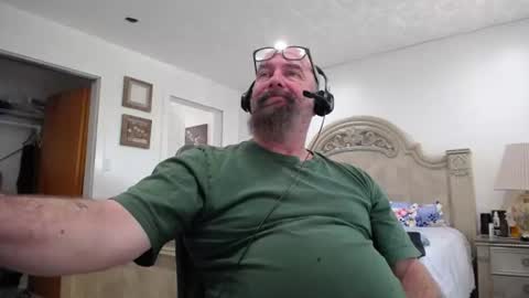 worker lover online show from 15, 7, 2026