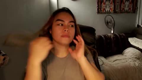 Snapshot of workingbabe41688 chatting on 26, 10, 2025 workingbabe41688 online show from 26, 10, 2025