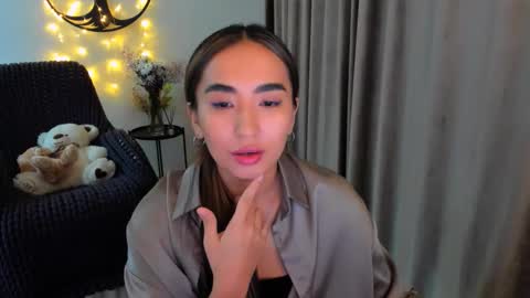 dudetta Kim online show from 27, 2, 2026