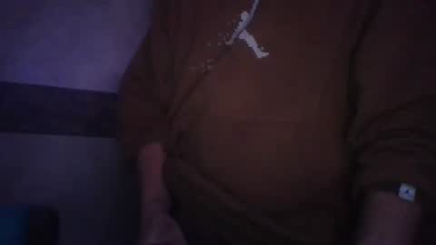 wormaho84 online show from 26, 11, 2025