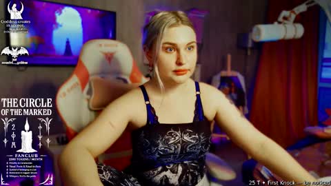 Snapshot of wounded_goddess chatting on 24, 2, 2026 Goddess Sophy online show from 24, 2, 2026