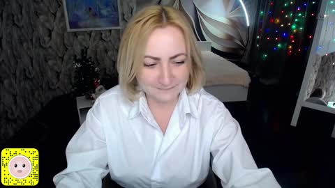 Snapshot of wow_co chatting on 1, 1, 2025 wow_co online show from 1, 1, 2025