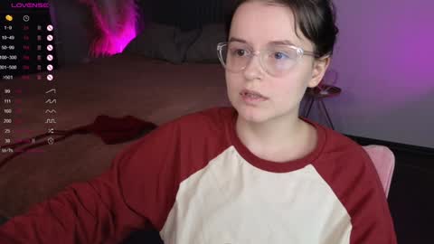 Snapshot of wow_luvng chatting on 5, 12, 2024 Rebecy online show from 5, 12, 2024