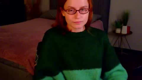 Snapshot of wow_luvng chatting on 24, 9, 2025 Rebecy online show from 24, 9, 2025