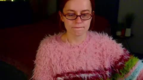 Snapshot of wow_luvng chatting on 5, 10, 2025 Rebecy online show from 5, 10, 2025