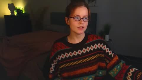 Snapshot of wow_luvng chatting on 11, 10, 2025 Rebecy online show from 11, 10, 2025