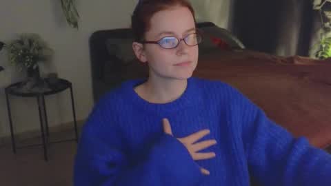 Snapshot of wow_luvng chatting on 27, 10, 2025 Rebecy online show from 27, 10, 2025