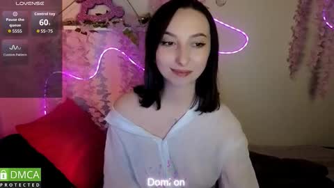 Snapshot of wow_sue chatting on 11, 3, 2026 Sue online show from 11, 3, 2026