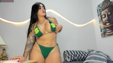 Snapshot of wowana chatting on 13, 4, 2026 STREAMING SCHEDULE 2100 - 0530 GMT-5 online show from 13, 4, 2026