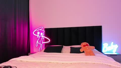 Emi online show from 20, 12, 2024