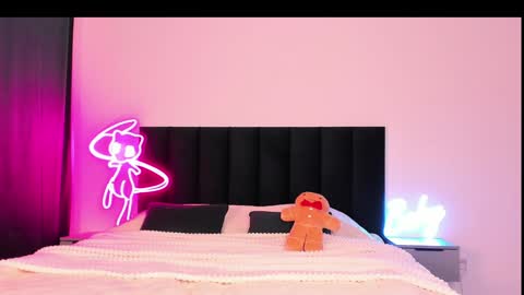 Emi online show from 9, 1, 2025