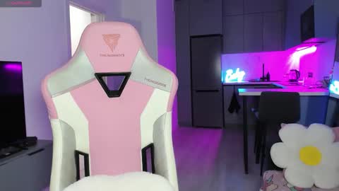 Emi online show from 6, 1, 2026