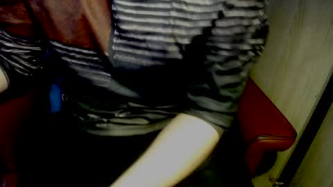 Snapshot of wrix chatting on 2, 1, 2025 wrix online show from 2, 1, 2025