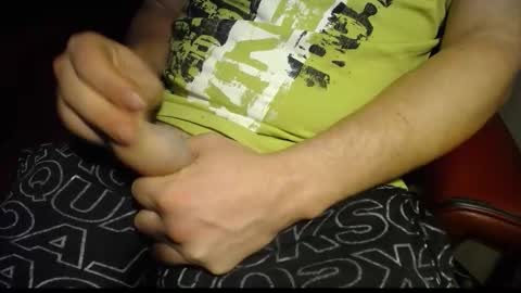 Snapshot of wrix chatting on 7, 10, 2025 wrix online show from 7, 10, 2025