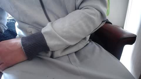 Snapshot of wrix chatting on 23, 10, 2025 wrix online show from 23, 10, 2025