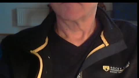 Snapshot of wuki123 chatting on 15, 12, 2025 Wuki online show from 15, 12, 2025