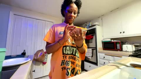 Snapshot of wynterheat chatting on 1, 2, 2025 Wynter Heat online show from 1, 2, 2025