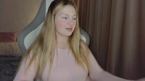 Snapshot of x__ivy_x chatting on 7, 4, 2026 eva online show from 7, 4, 2026