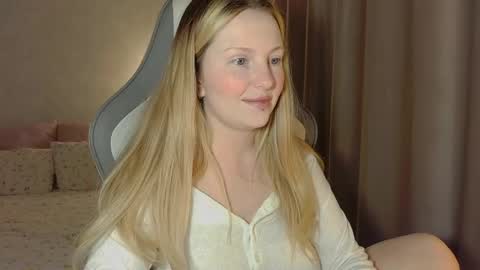 Snapshot of x__ivy_x chatting on 9, 4, 2026 eva online show from 9, 4, 2026