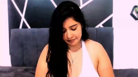 Snapshot of x_adeline_ chatting on 24, 11, 2025 Adeline online show from 24, 11, 2025