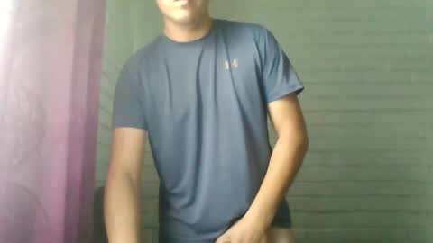 x_andrescam online show from 18, 4, 2026