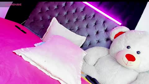 Maria Juliana online show from 21, 12, 2024