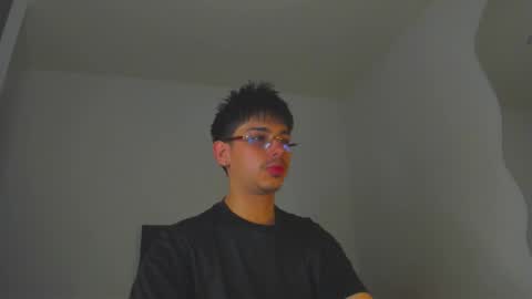 Snapshot of x_miller chatting on 2, 11, 2025 x_miller online show from 2, 11, 2025