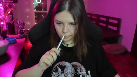 Snapshot of x_nirvana_x chatting on 17, 2, 2026 LOVE NERDS ONLY online show from 17, 2, 2026