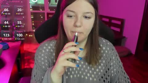 Snapshot of x_nirvana_x chatting on 18, 2, 2026 LOVE NERDS ONLY online show from 18, 2, 2026