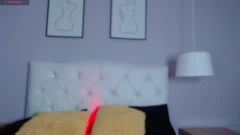 Snapshot of xaander_ chatting on 22, 9, 2025 aurora online show from 22, 9, 2025