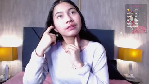 aurora  online show from 21, 11, 2025