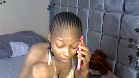 Snapshot of xalia_caramel chatting on 4, 6, 2026 Alexa online show from 4, 6, 2026