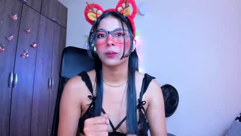 Snapshot of xallysonx_ chatting on 6, 1, 2025 XALLYSONX online show from 6, 1, 2025