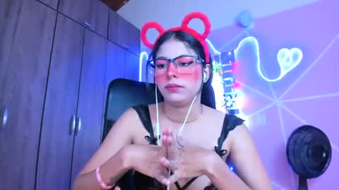 Snapshot of xallysonx_ chatting on 15, 1, 2025 XALLYSONX online show from 15, 1, 2025