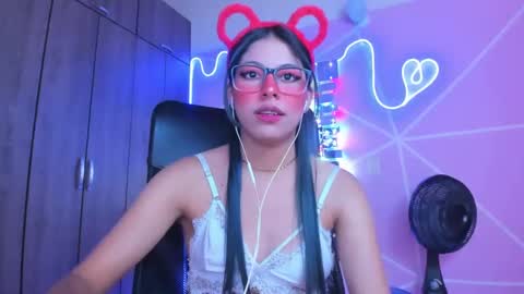 Snapshot of xallysonx_ chatting on 18, 1, 2025 XALLYSONX online show from 18, 1, 2025
