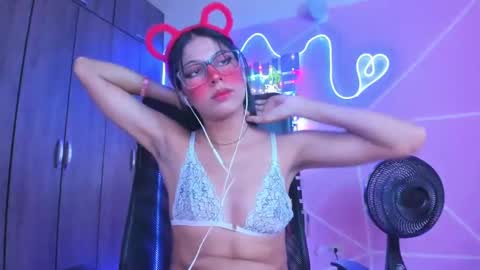 Snapshot of xallysonx_ chatting on 7, 2, 2025 XALLYSONX online show from 7, 2, 2025