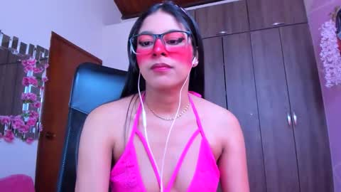 Snapshot of xallysonx_ chatting on 13, 9, 2025 XALLYSONX online show from 13, 9, 2025