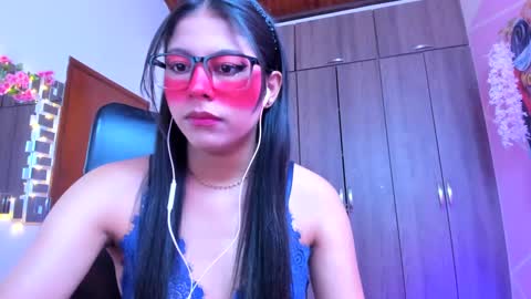 Snapshot of xallysonx_ chatting on 27, 9, 2025 XALLYSONX online show from 27, 9, 2025