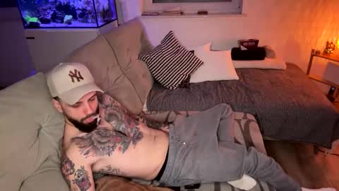 xamrelgneal online show from 4, 4, 2026