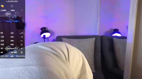 Xander Cardona online show from 12, 9, 2025