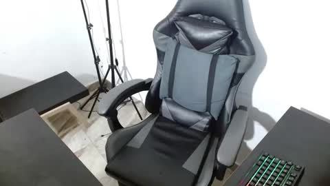 Xanderstone online show from 6, 2, 2026