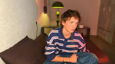 Snapshot of xavier_200 chatting on 5, 3, 2026 Xavier PVT open online show from 5, 3, 2026