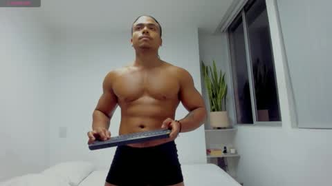 Xavier online show from 1, 11, 2025