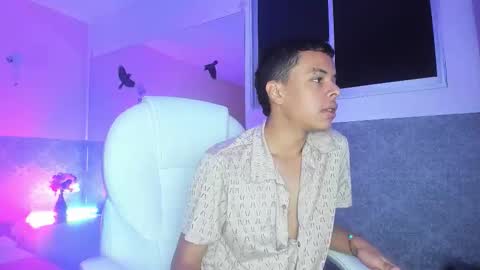 xavier fox   online show from 24, 10, 2025