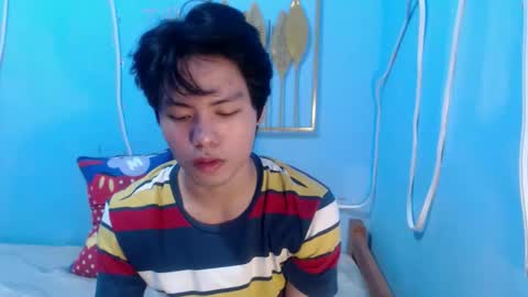Snapshot of xcharls08 chatting on 17, 5, 2026 xcharls08 online show from 17, 5, 2026