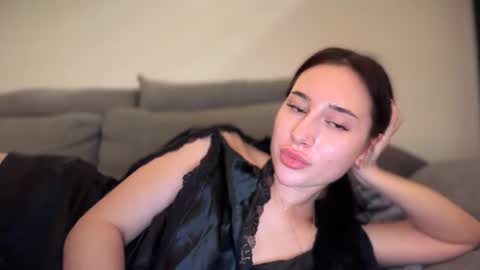 XCuteXbunny online show from 27, 10, 2025