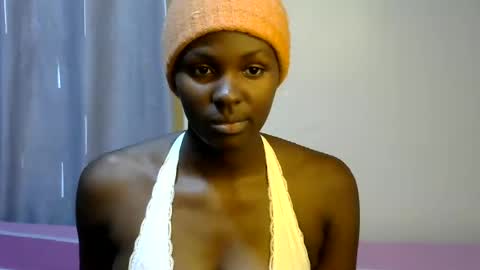 Snapshot of xeenah chatting on 14, 7, 2026 xeenah online show from 14, 7, 2026