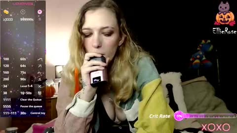 Snapshot of xelliee_rosex chatting on 9, 11, 2025 EllieeRose online show from 9, 11, 2025