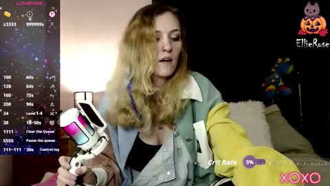 Snapshot of xelliee_rosex chatting on 16, 11, 2025 EllieeRose online show from 16, 11, 2025